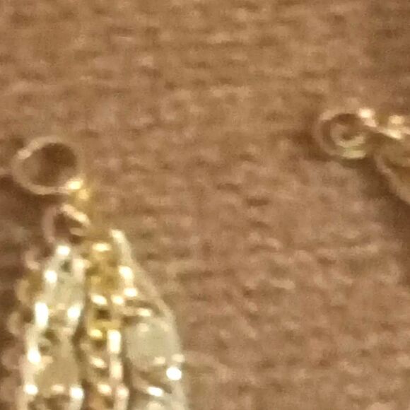 Avon four Strand Chain Goldstone Necklace - Picture 3 of 3